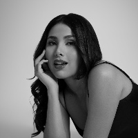 Modelo Romina